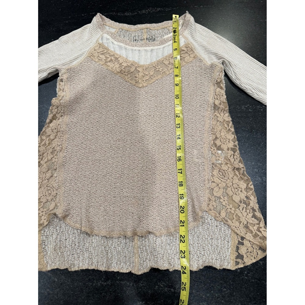 We The Free Lace Inset Open Knit Top XS Sheer Panel Boho Raw Hem Tunic - Picture 10 of 10